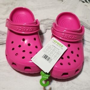 Crocs neon clog